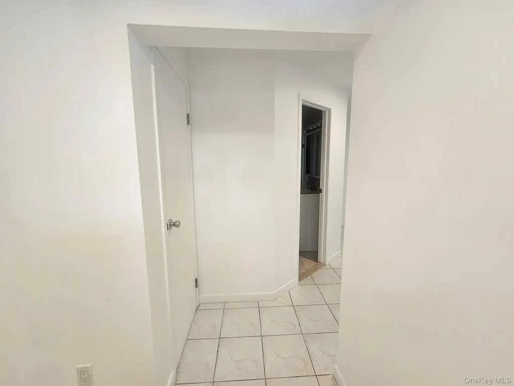 804 Hampshire Road Bay Shore NY 11706