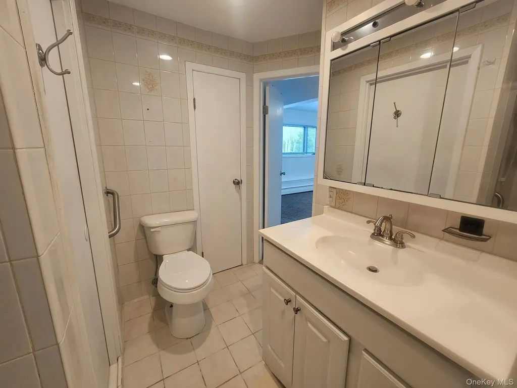 804 Hampshire Road Bay Shore NY 11706