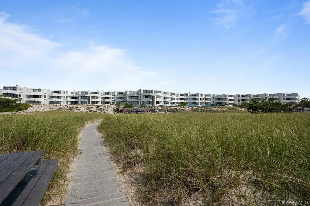260 Dune Westhampton Beach NY 11978