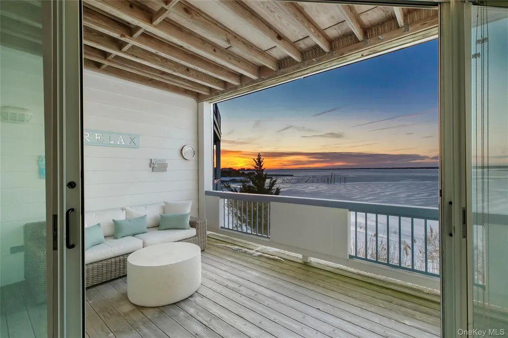 260 Dune Westhampton Beach NY 11978