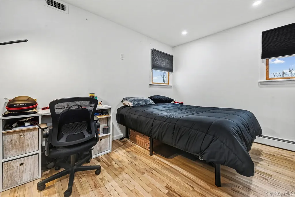 327 Barton Avenue East Patchogue NY 11772