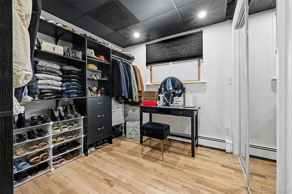 327 Barton Avenue East Patchogue NY 11772
