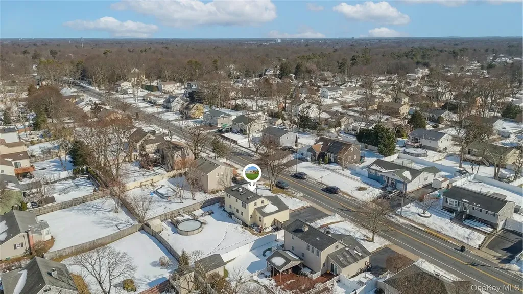 327 Barton Avenue East Patchogue NY 11772