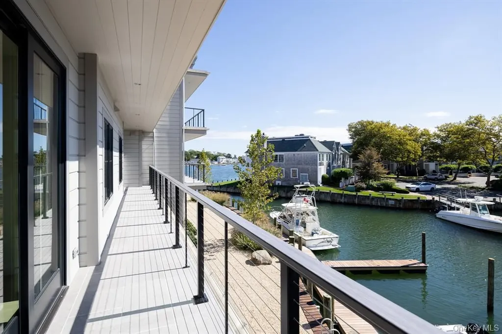123 Sterling Avenue Greenport NY 11944