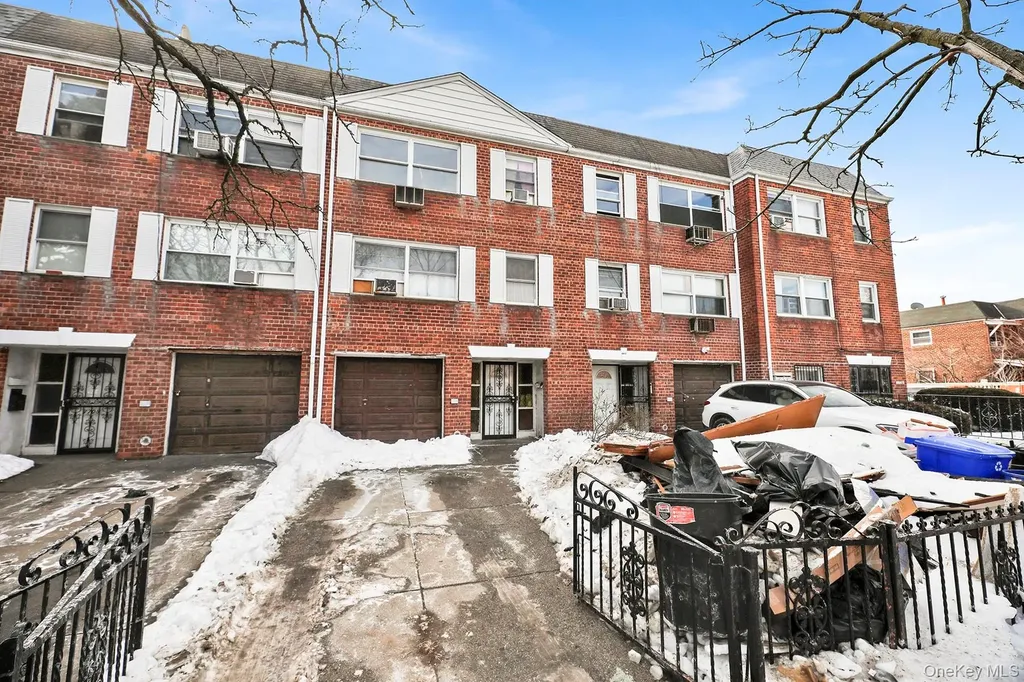 7706 25th Avenue East Elmhurst NY 11370