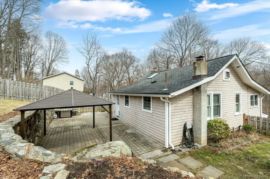 47 Tonetta Lake Way Brewster NY 10509