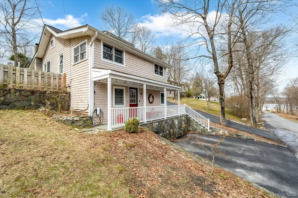 47 Tonetta Lake Way Brewster NY 10509