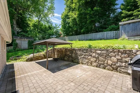 47 Tonetta Lake Way Brewster NY 10509