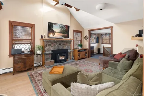 47 Tonetta Lake Way Brewster NY 10509