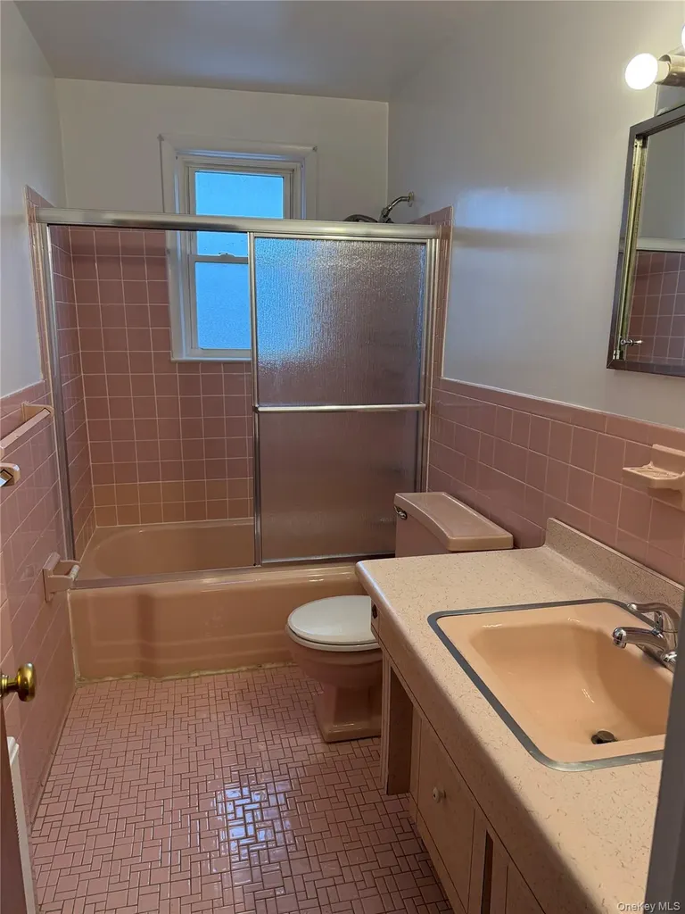 167 Lincoln Avenue Yonkers NY 10704