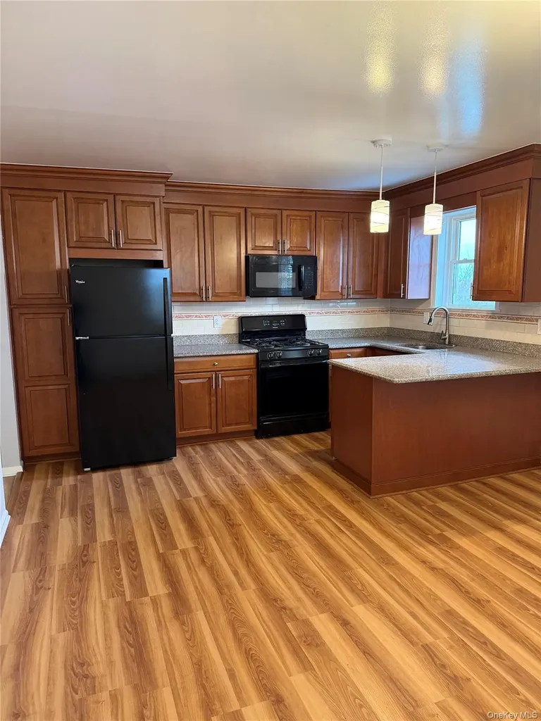 167 Lincoln Avenue Yonkers NY 10704