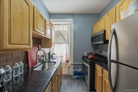 426 Decatur Street Brooklyn NY 11233