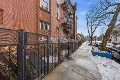 426 Decatur Street Brooklyn NY 11233