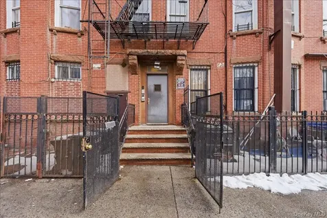 426 Decatur Street Brooklyn NY 11233