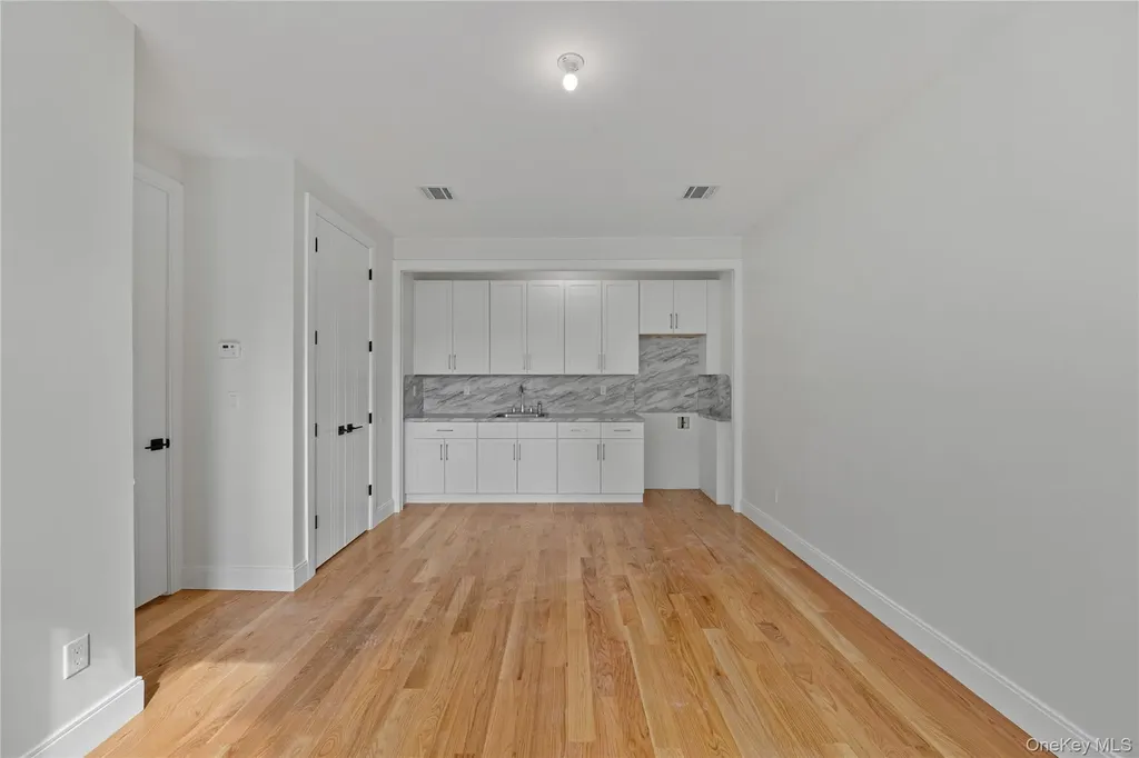472 W Central Avenue Spring Valley NY 10977
