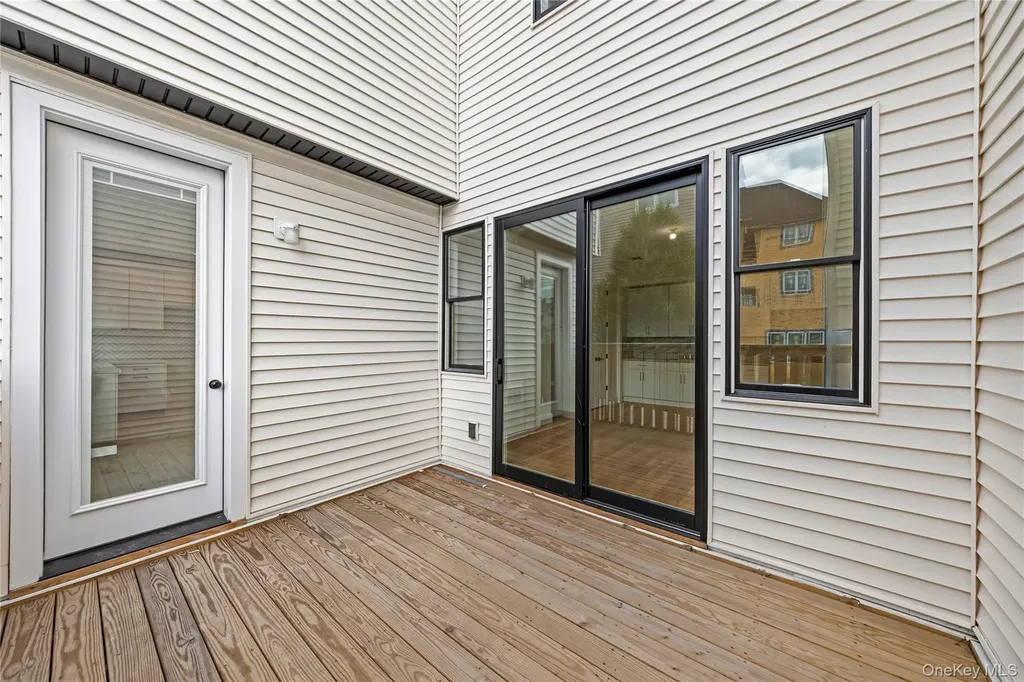 472 W Central Avenue Spring Valley NY 10977