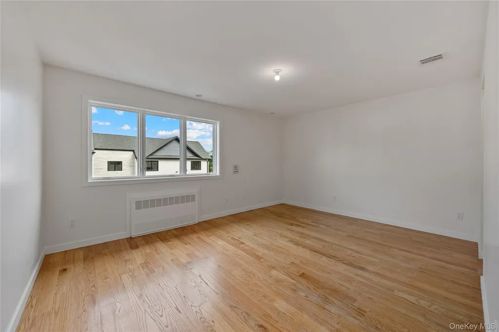 472 W Central Avenue Spring Valley NY 10977