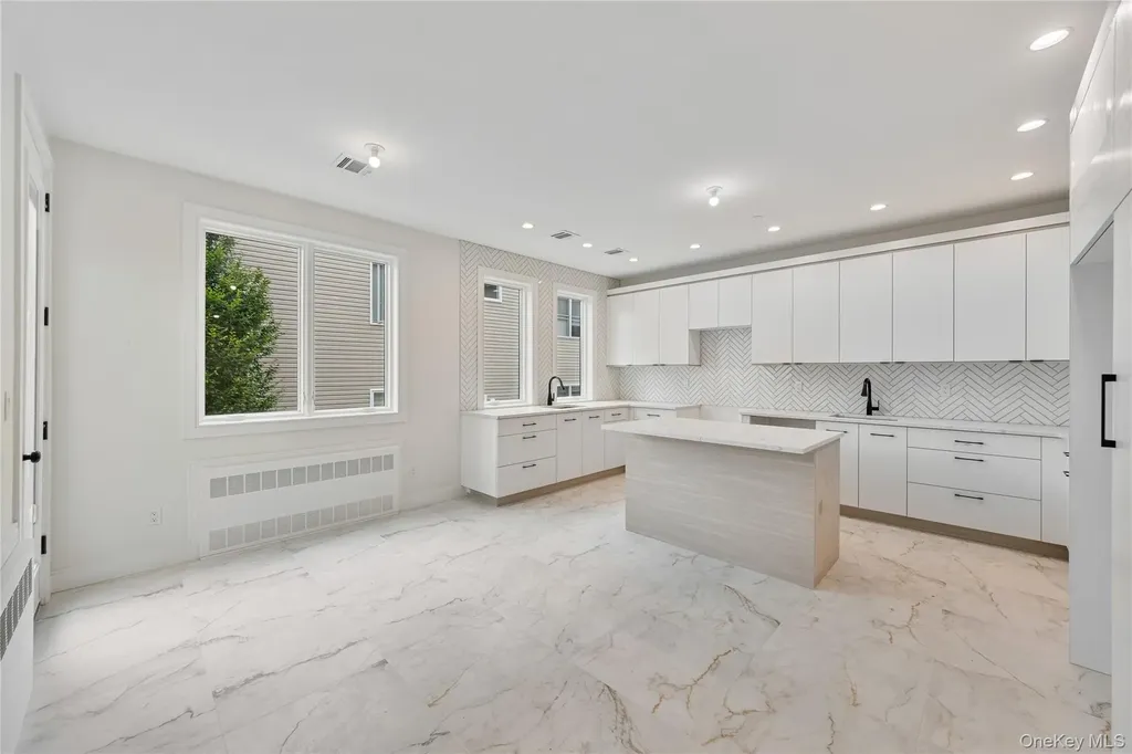 472 W Central Avenue Spring Valley NY 10977