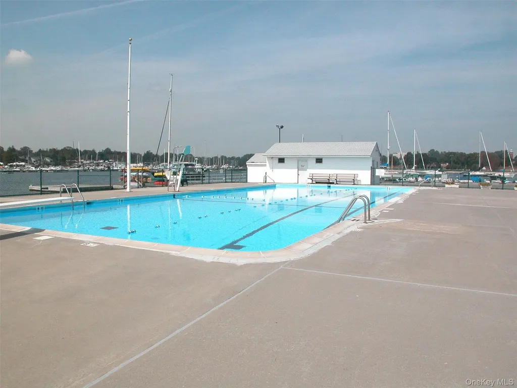 947 Shore Acres Drive Mamaroneck NY 10543