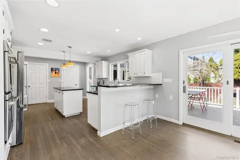 947 Shore Acres Drive Mamaroneck NY 10543