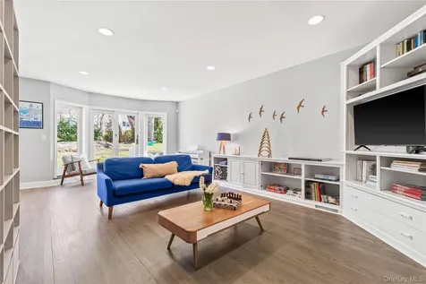 947 Shore Acres Drive Mamaroneck NY 10543