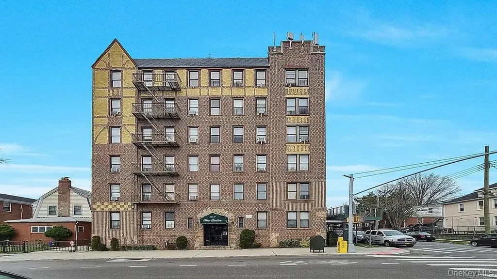 155-17 Sanford Avenue Flushing NY 11355