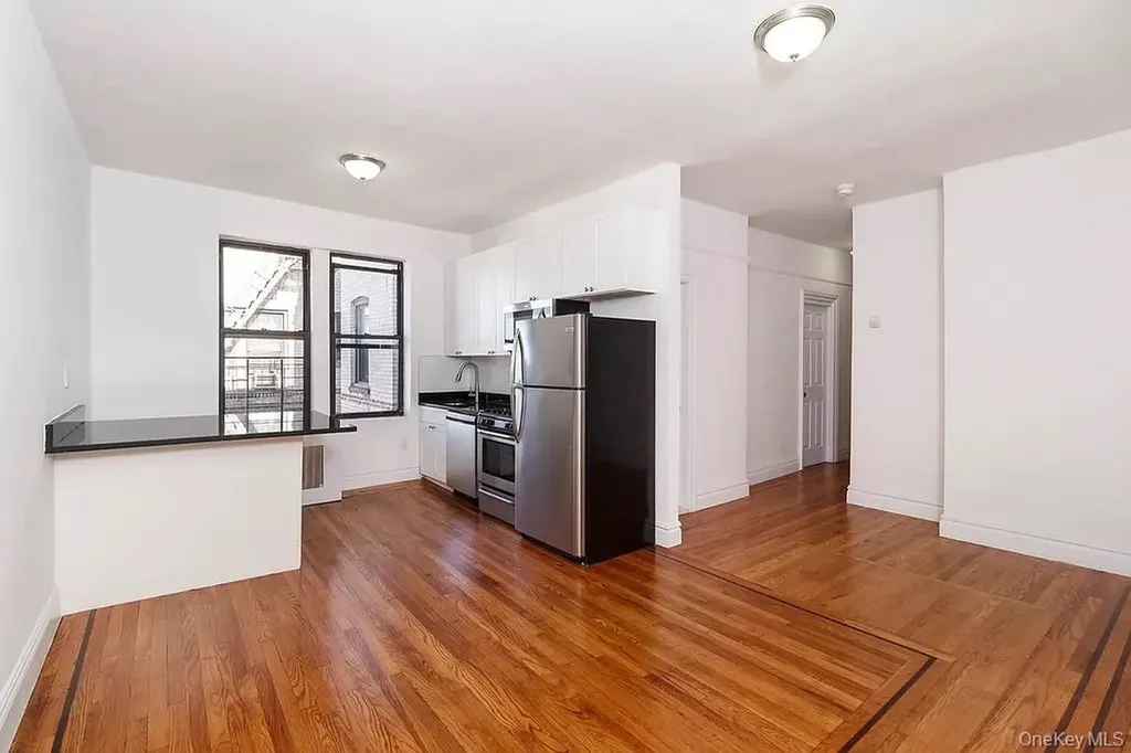 155-17 Sanford Avenue Flushing NY 11355