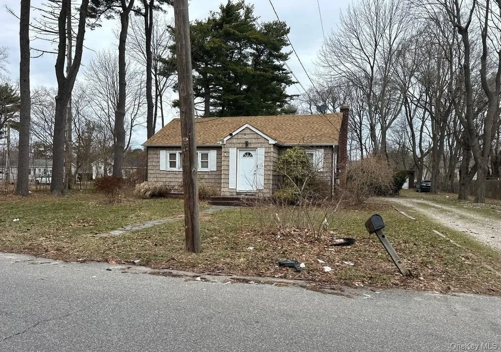 457 Nostrand Avenue Central Islip NY 11722
