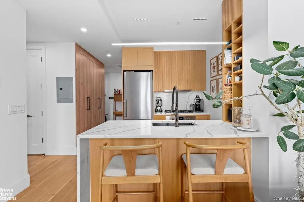 183 Mcguinness Boulevard Brooklyn NY 11222