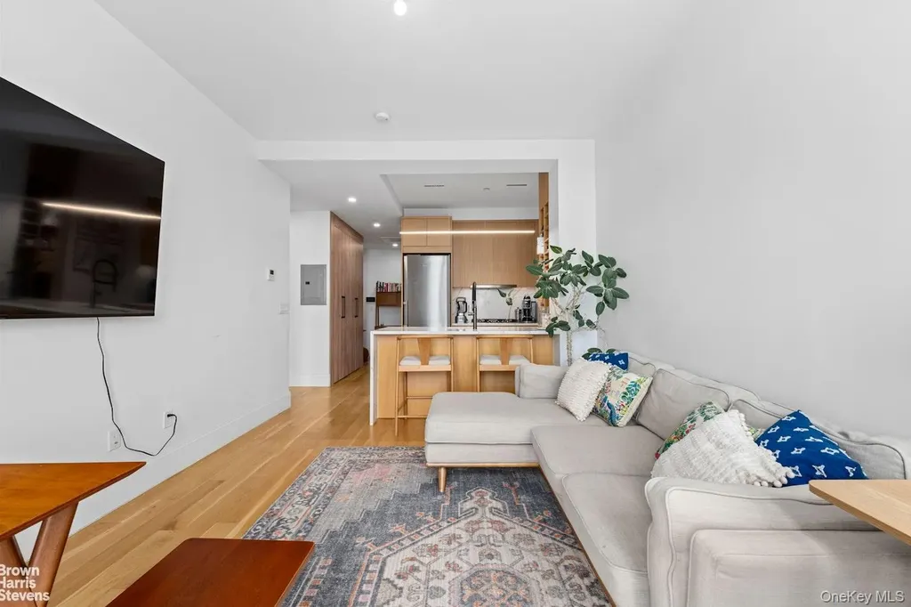 183 Mcguinness Boulevard Brooklyn NY 11222