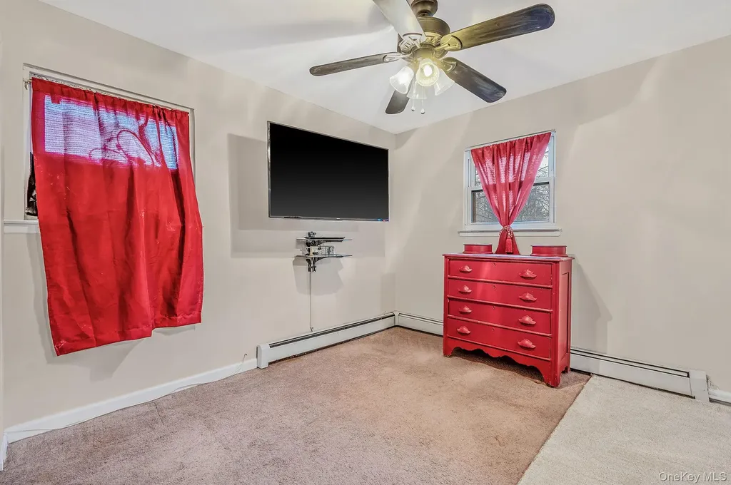 29 N Baldwin Place Massapequa NY 11758