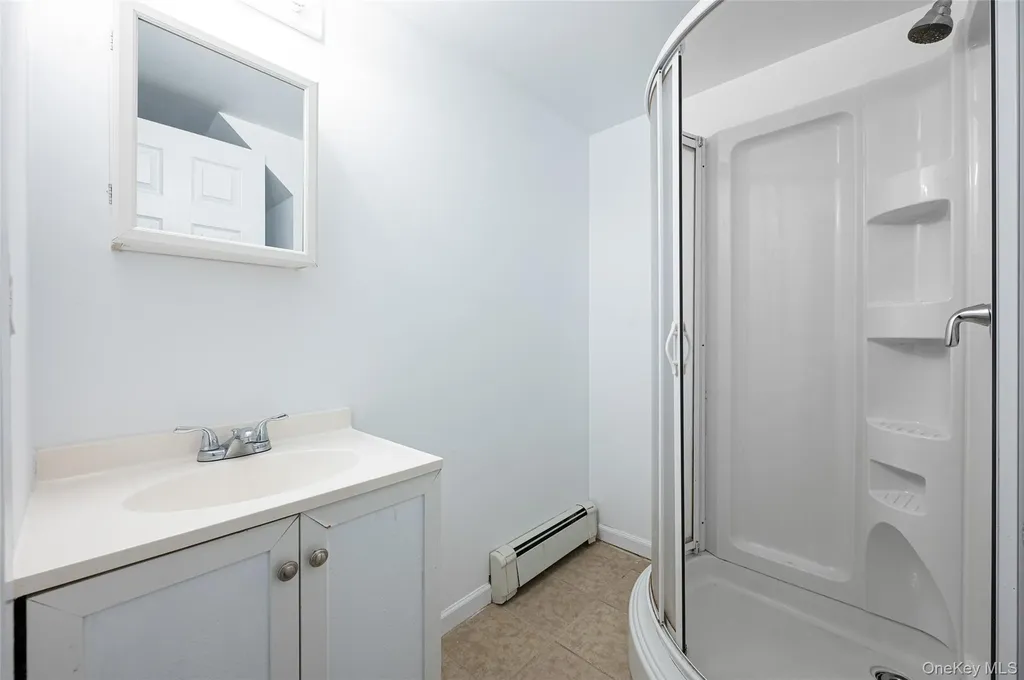29 N Baldwin Place Massapequa NY 11758