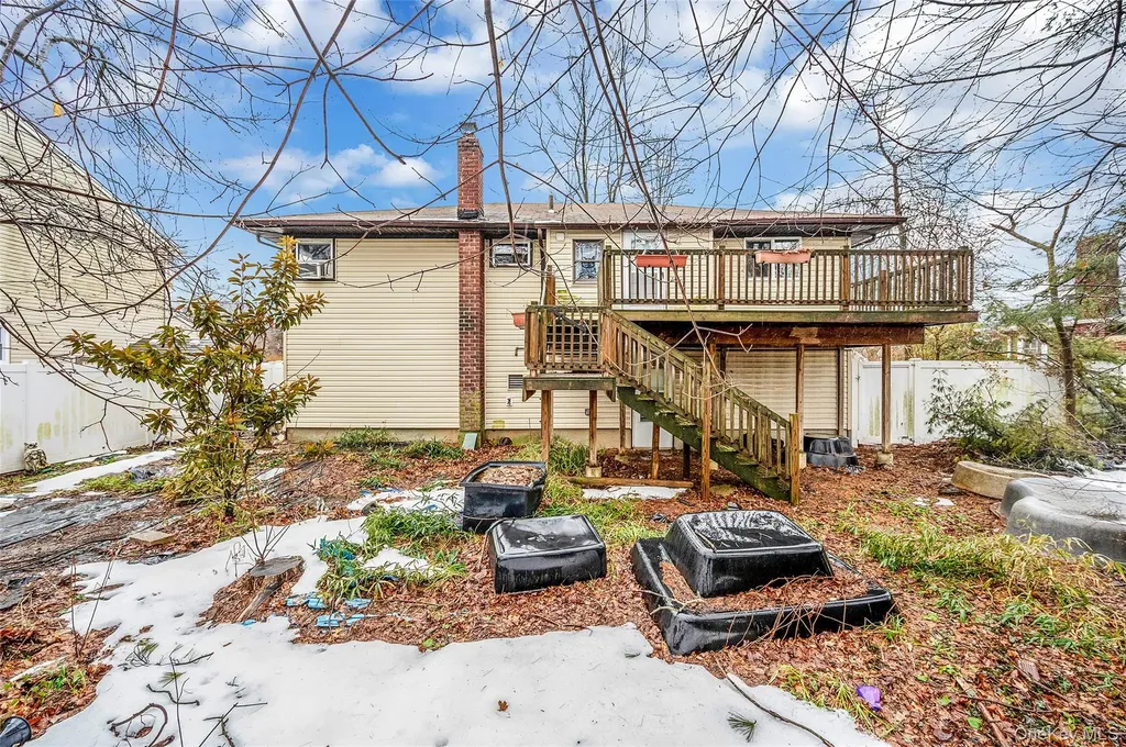 29 N Baldwin Place Massapequa NY 11758