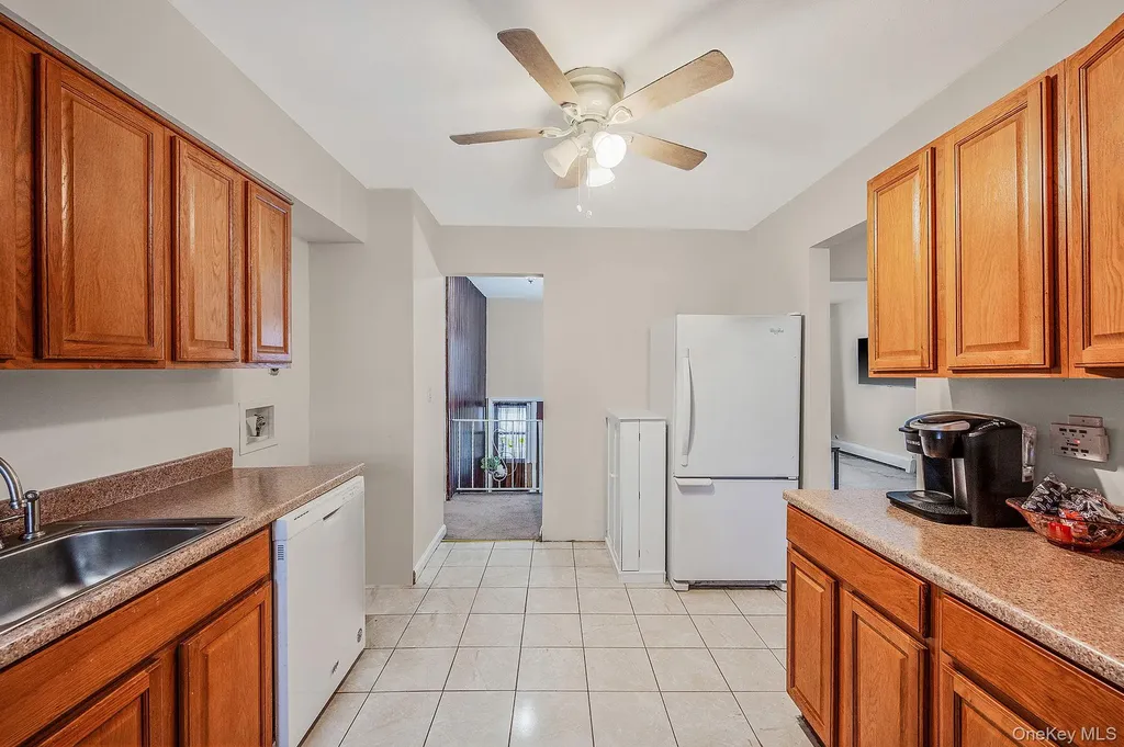 29 N Baldwin Place Massapequa NY 11758