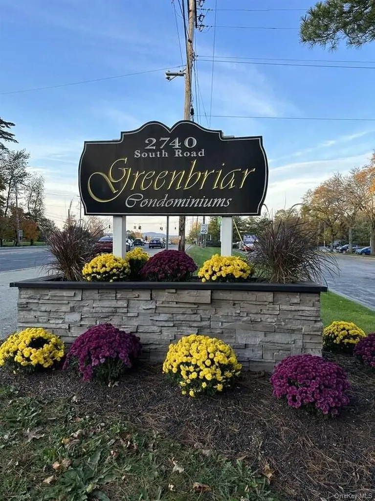 2740 South Road Poughkeepsie NY 12601