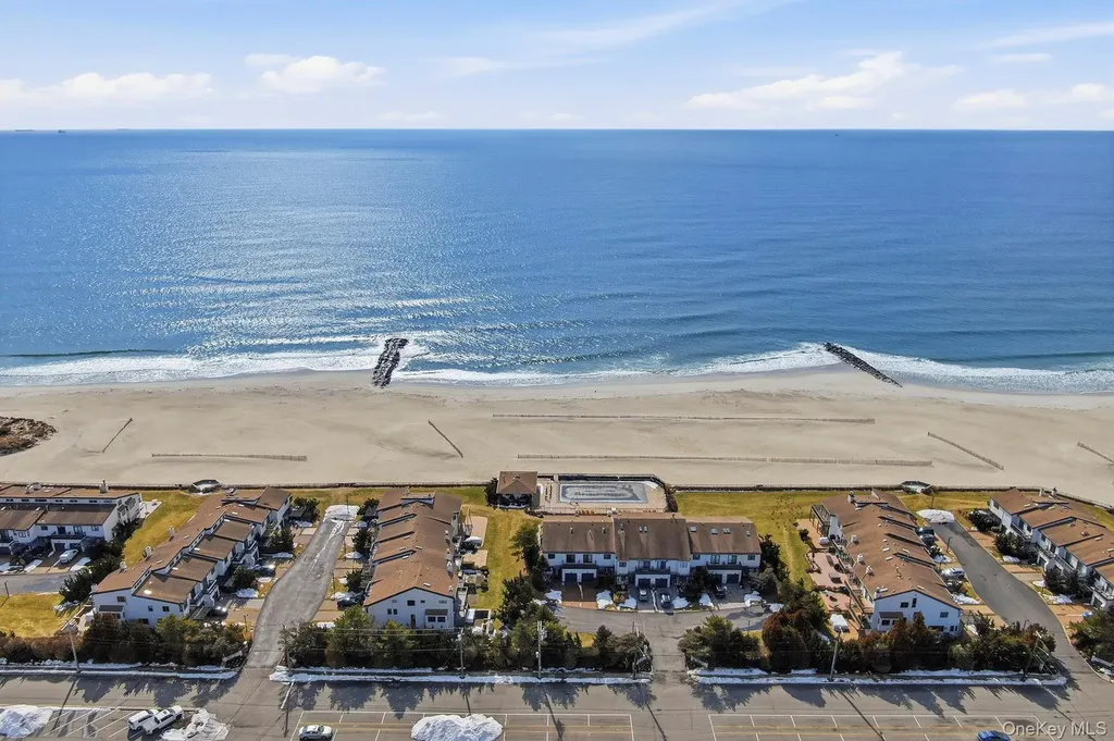 1671 Bay Boulevard Atlantic Beach NY 11509