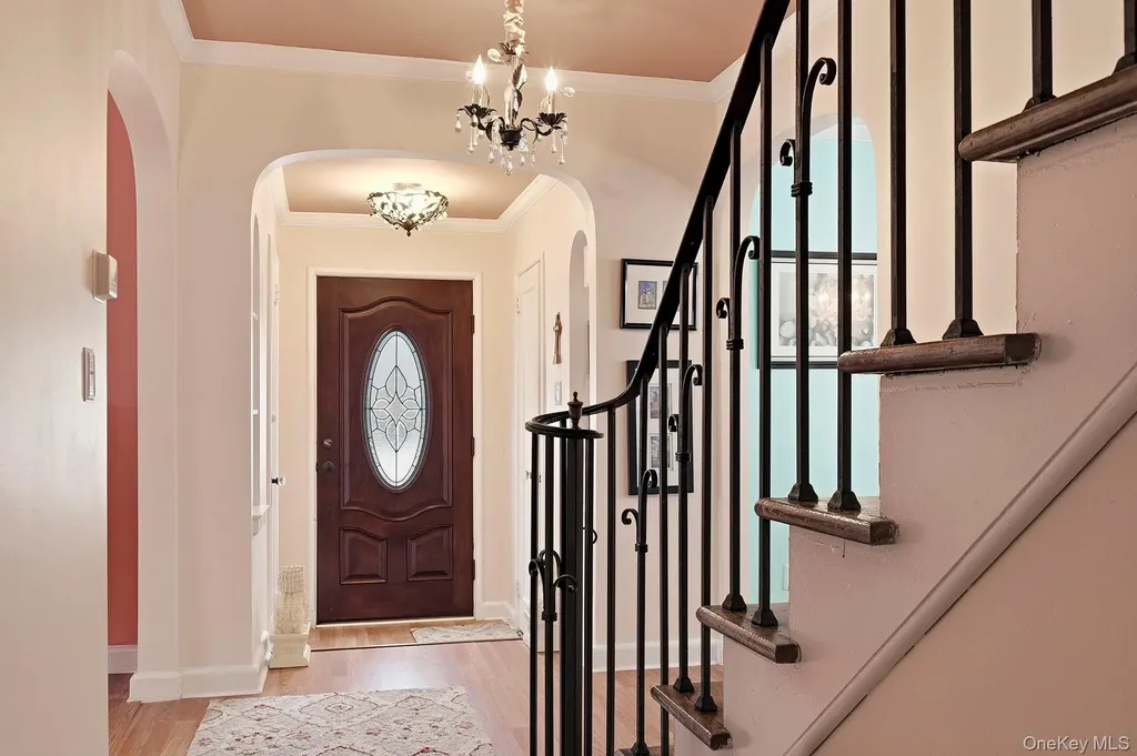 1671 Bay Boulevard Atlantic Beach NY 11509
