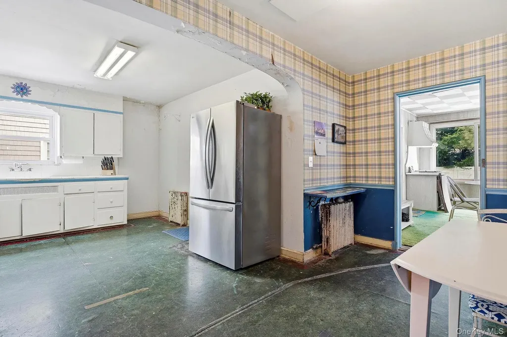 1671 Bay Boulevard Atlantic Beach NY 11509