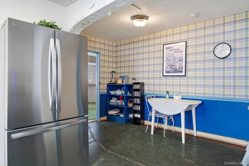 1671 Bay Boulevard Atlantic Beach NY 11509