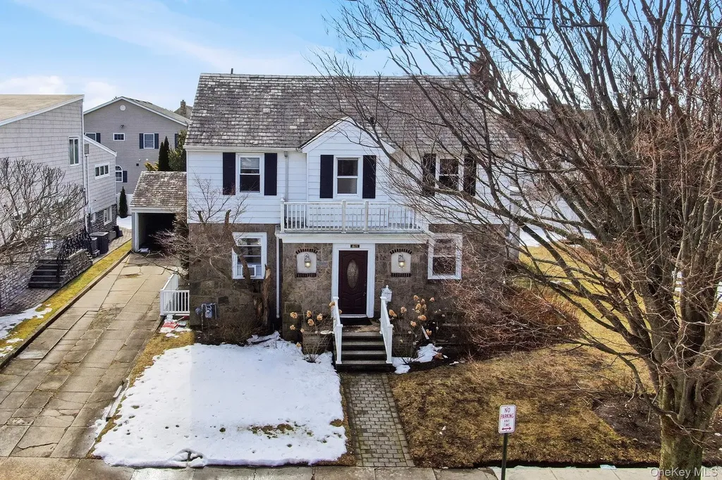 1671 Bay Boulevard Atlantic Beach NY 11509