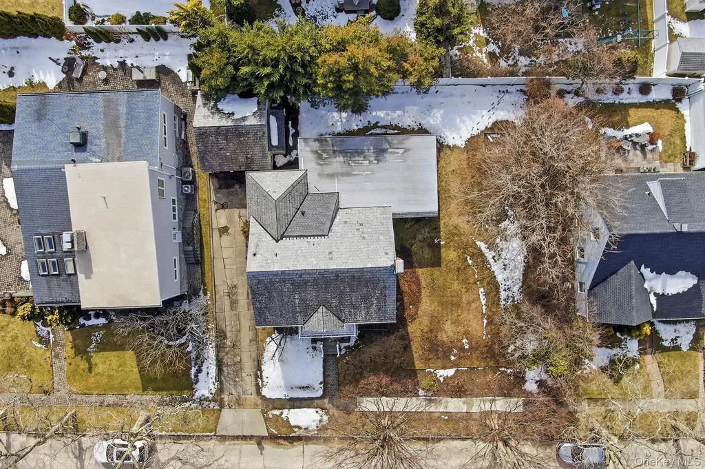 1671 Bay Boulevard Atlantic Beach NY 11509