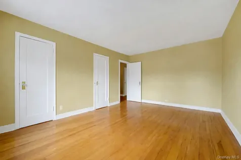 57 Manchester Road Eastchester NY 10709