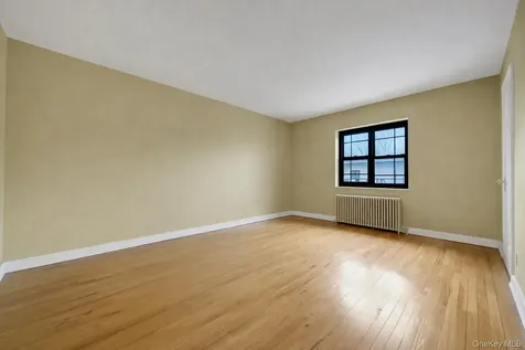 57 Manchester Road Eastchester NY 10709