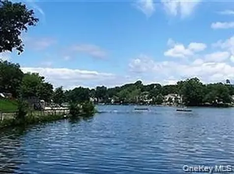 57 Manchester Road Eastchester NY 10709