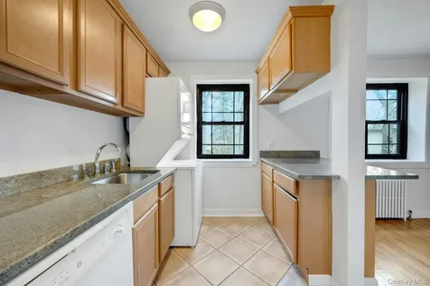 57 Manchester Road Eastchester NY 10709