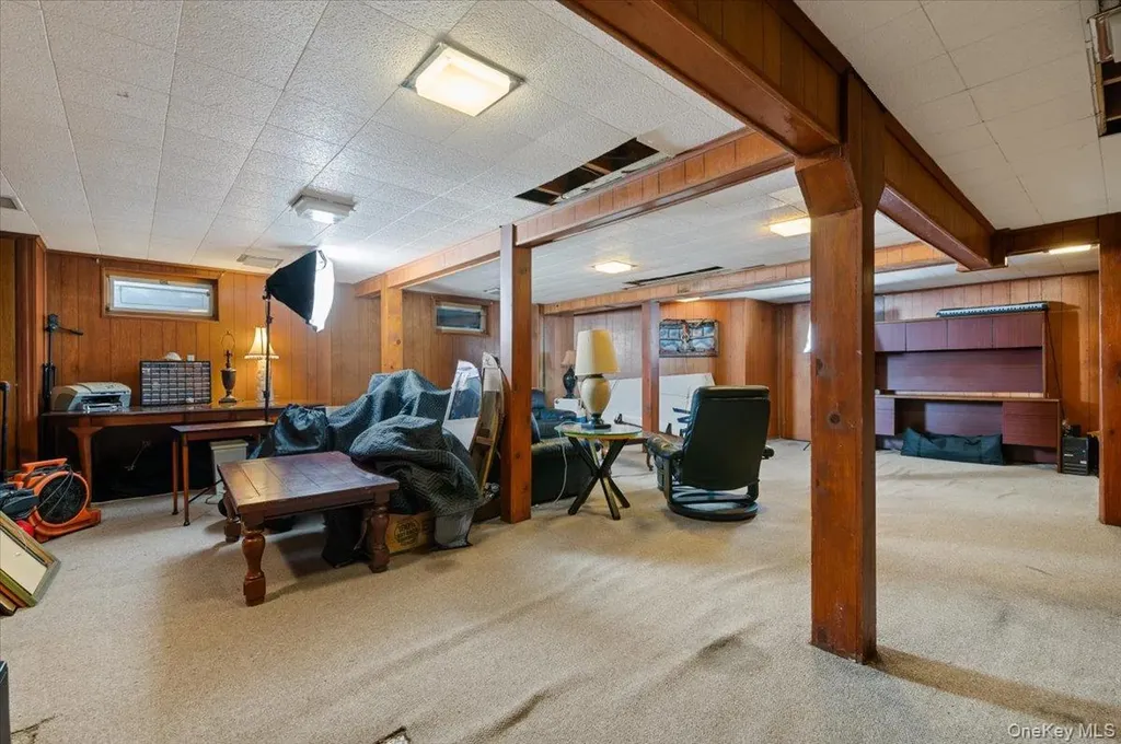 8 Sagamore Way S Jericho NY 11753