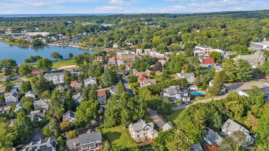 2 Smull Lane Port Washington NY 11050