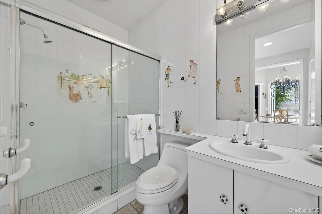 1 Hunting Lane Old Westbury NY 11568