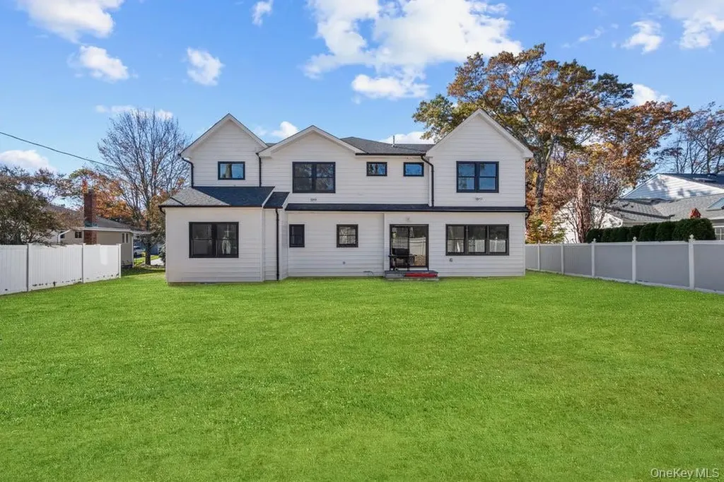 7 Otsego Place Jericho NY 11753