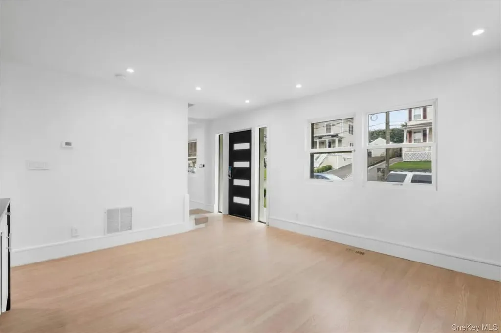 313 Sixth Avenue Pelham NY 10803